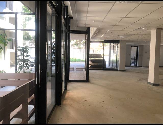 366M² OFFICE TO LET IN WAVERLEY